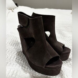 Pedro Garcia Suede Wedges